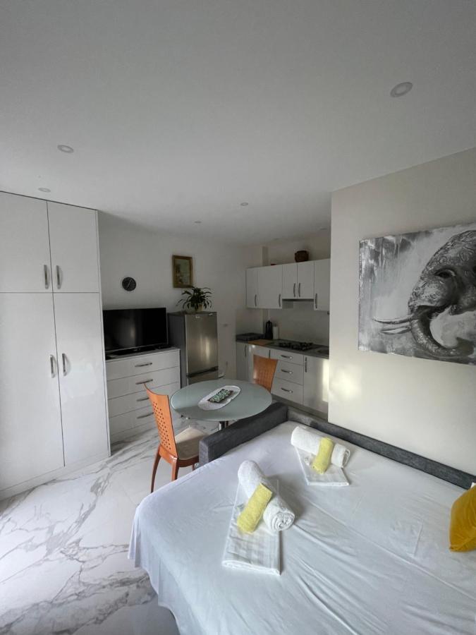 Apartment Nikola Matulji Esterno foto